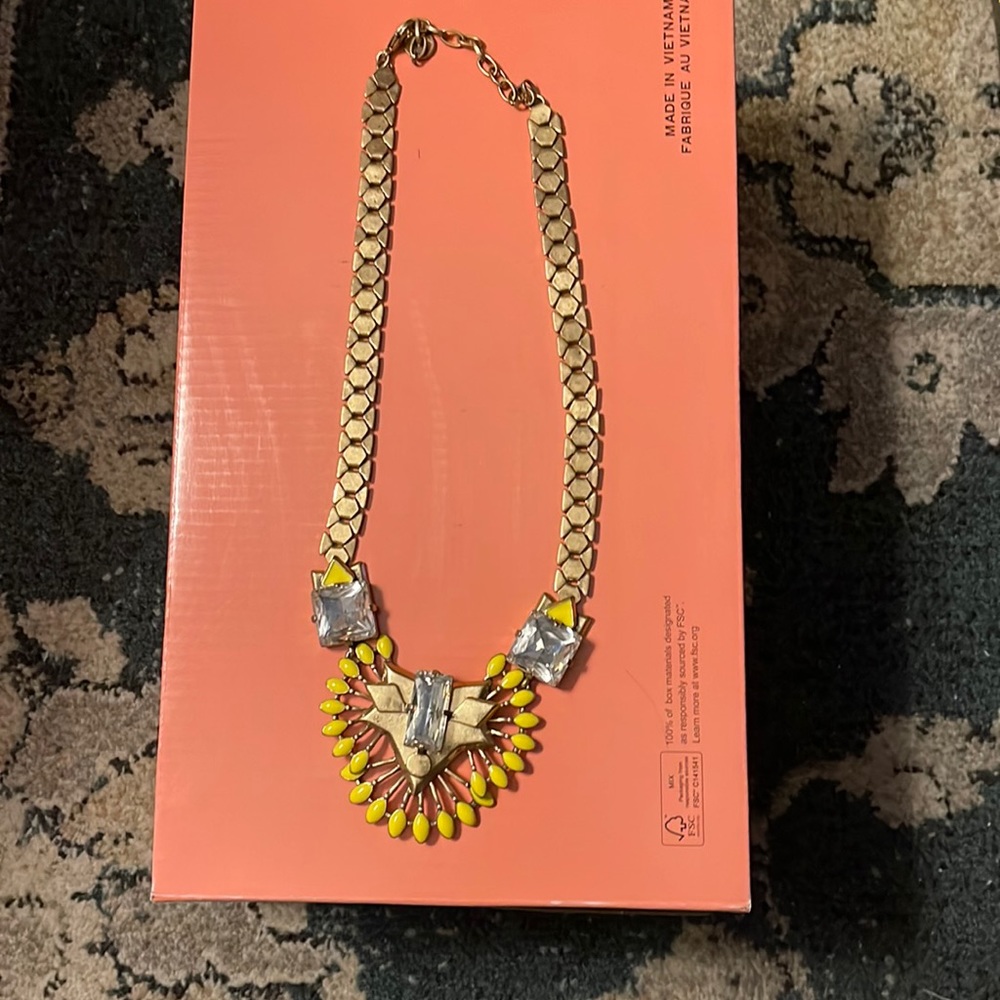 Stella & Dot Norah pendant enamel and rhinestones